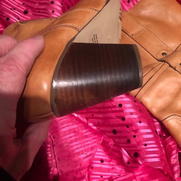 Seychelles, 8.5 Tan Chunky Heel Mid Calf Boot - Picture 9 of 10